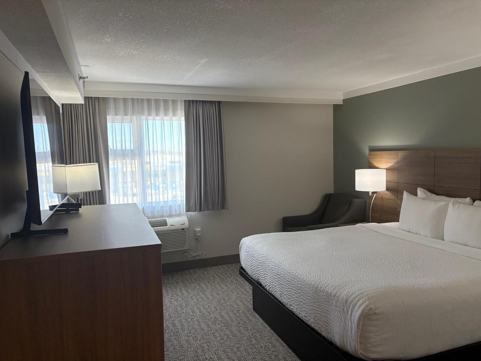 Quality & Hotel 2*
